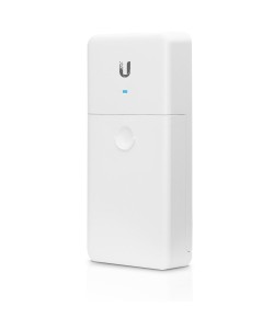 Ubiquiti Networks NanoSwitch Gigabit Ethernet (10/100/1000) Wit Power over Ethernet (PoE)