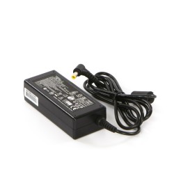 Acer E5-571-52C8 40W 19V-2,15A Yanec Laptop AC Adapter